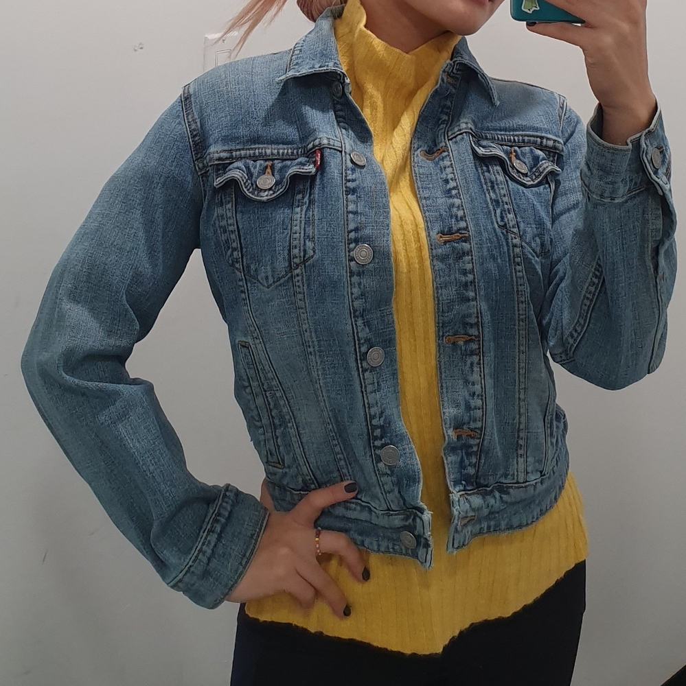 LEVIS denim jean jacket